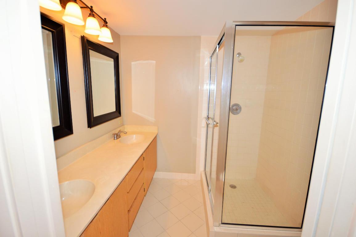 HERITAGE VILLAGE OF P B LAKES - Residential