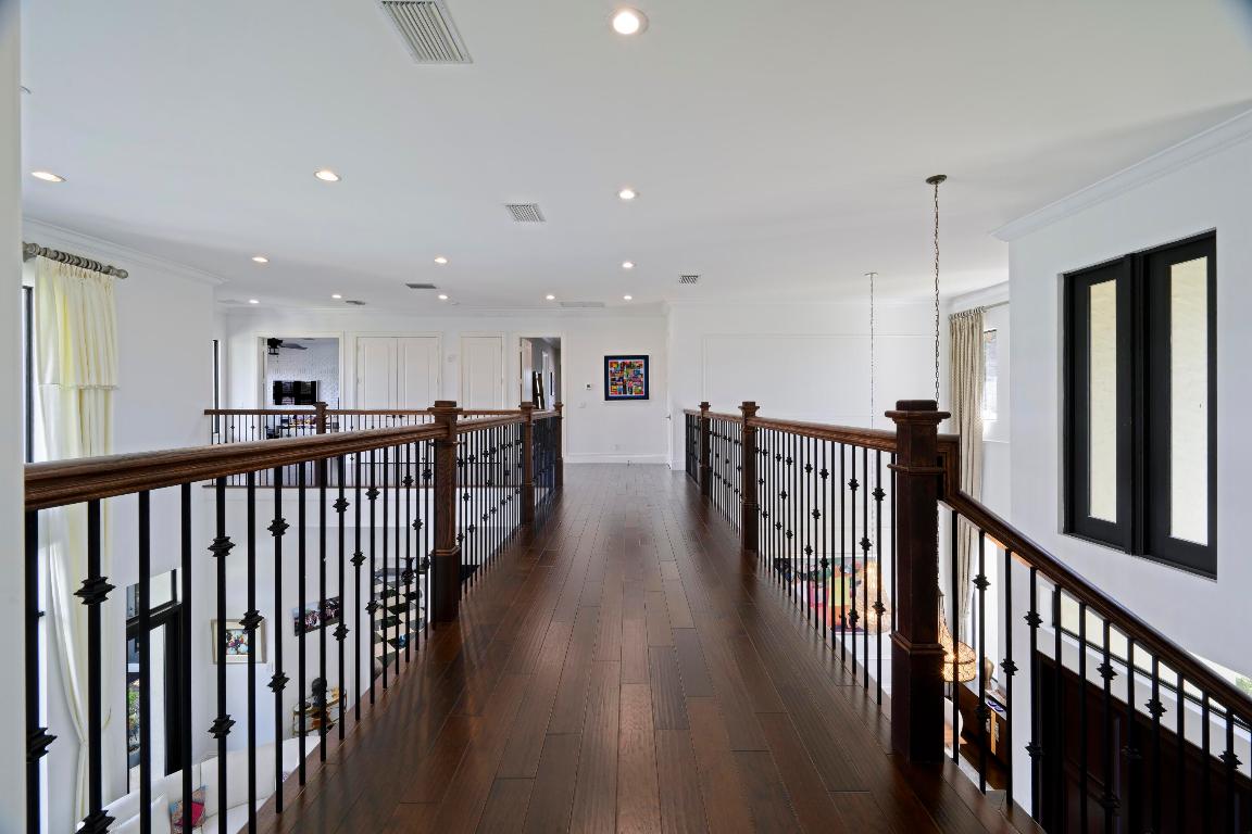 SEMINOLE BEACH - Residential