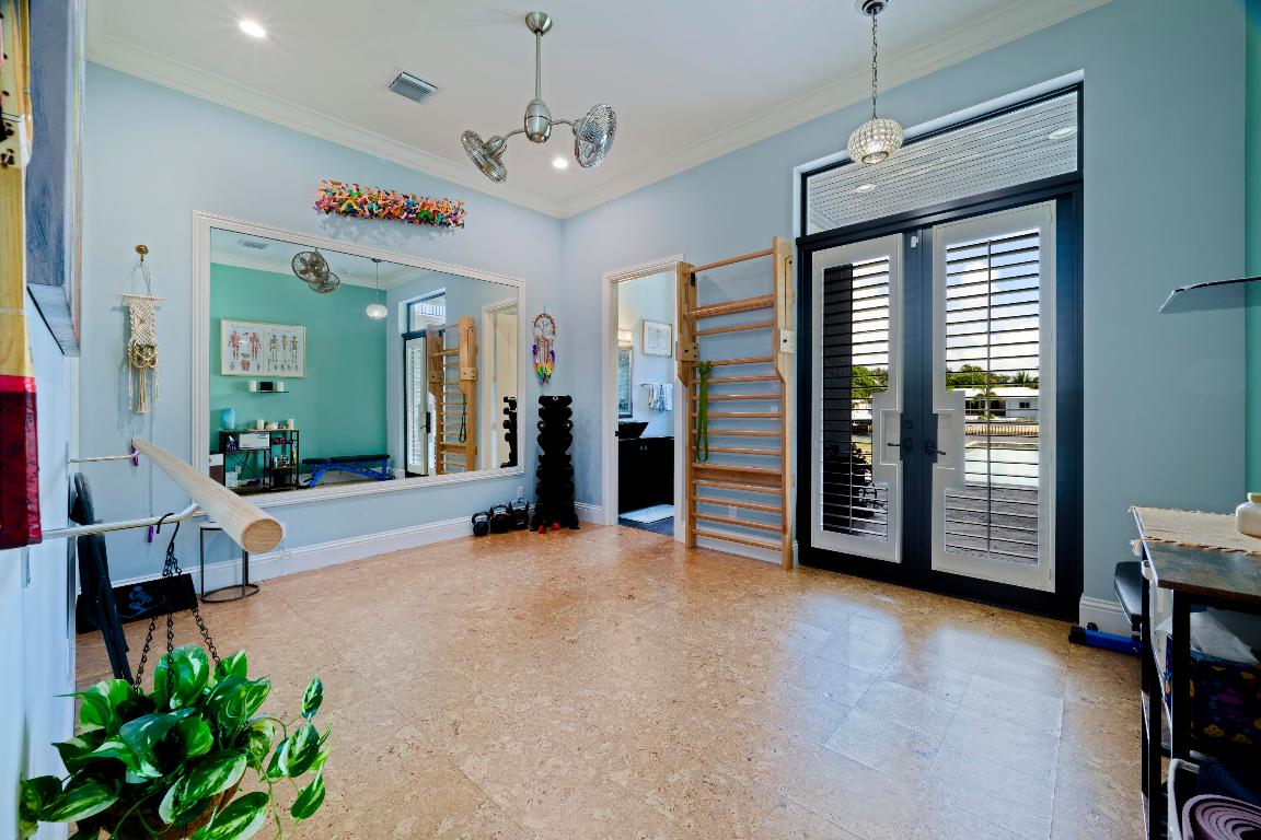 SEMINOLE BEACH - Residential