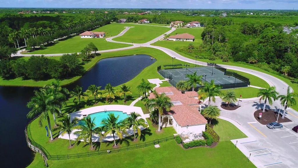 Photo of 339 SE Via Sangro, Port Saint Lucie, FL 34952 (MLS # F10513570)