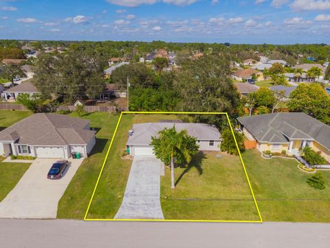 A home in Port St Lucie