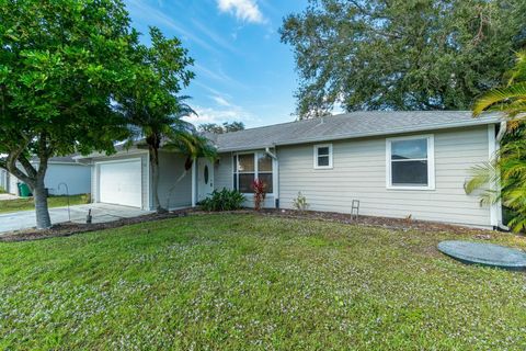 A home in Port St Lucie