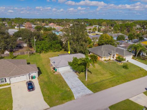 A home in Port St Lucie