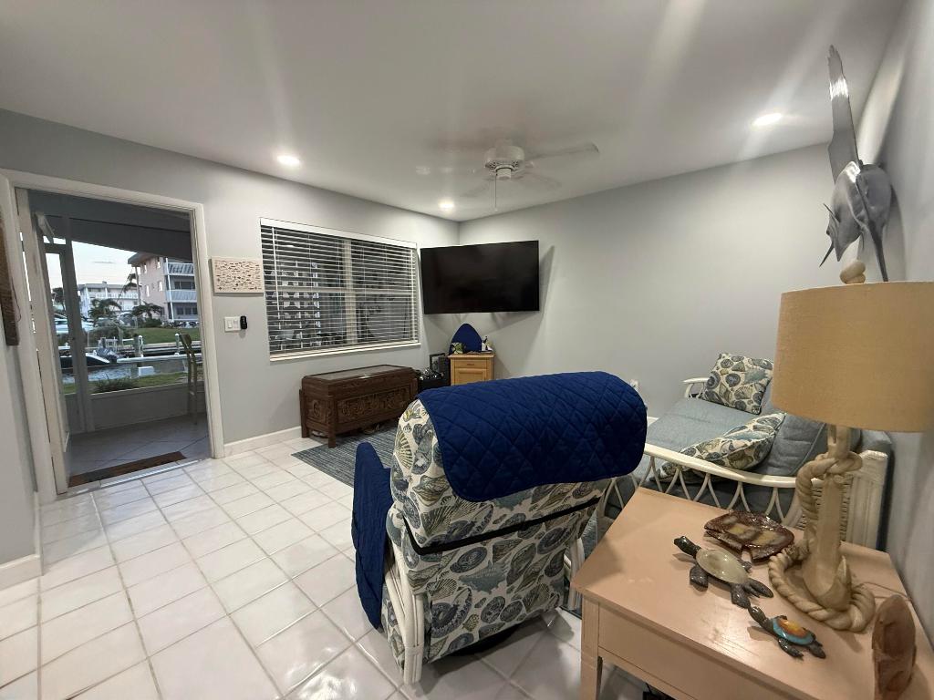 SHORE CLUB APTS B & C CONDO - Residential