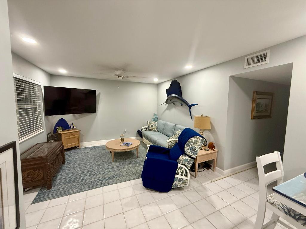 SHORE CLUB APTS B & C CONDO - Residential