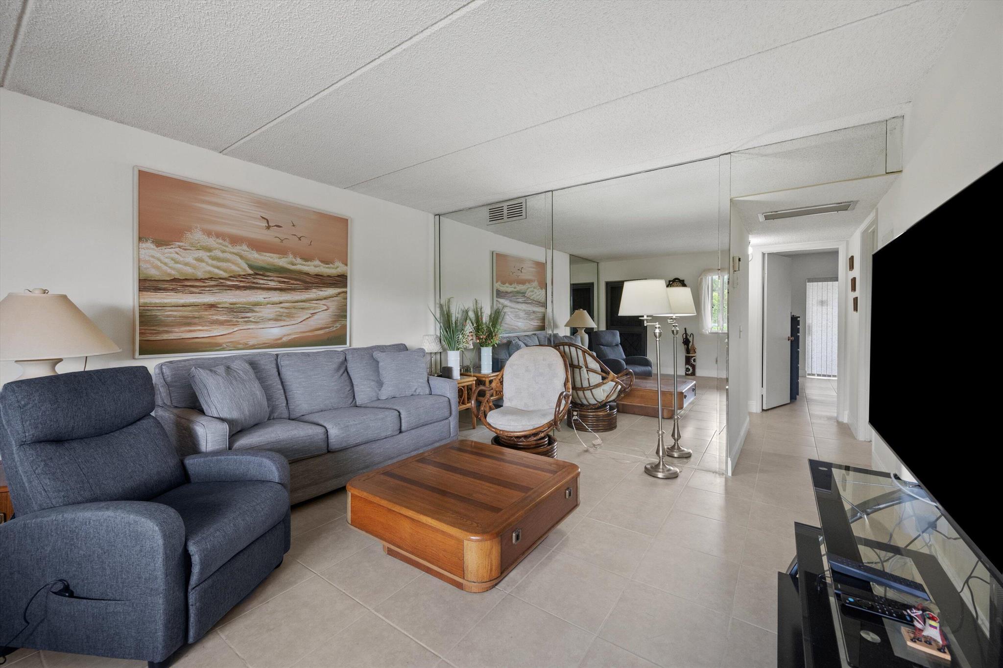 3300 Springdale Boulevard 202