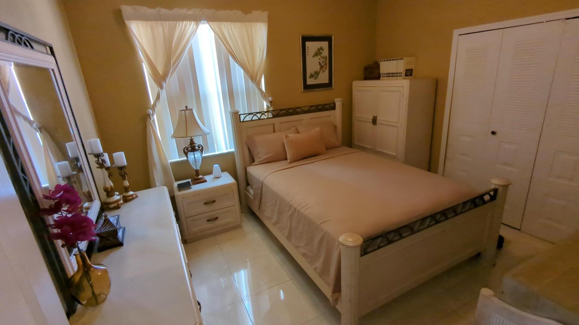 LANDINGS - Residential Lease