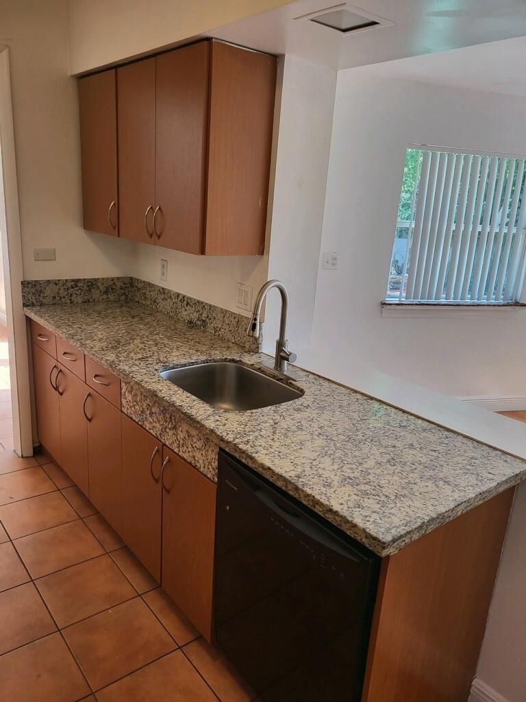 Palmetto Country Club Est - Residential