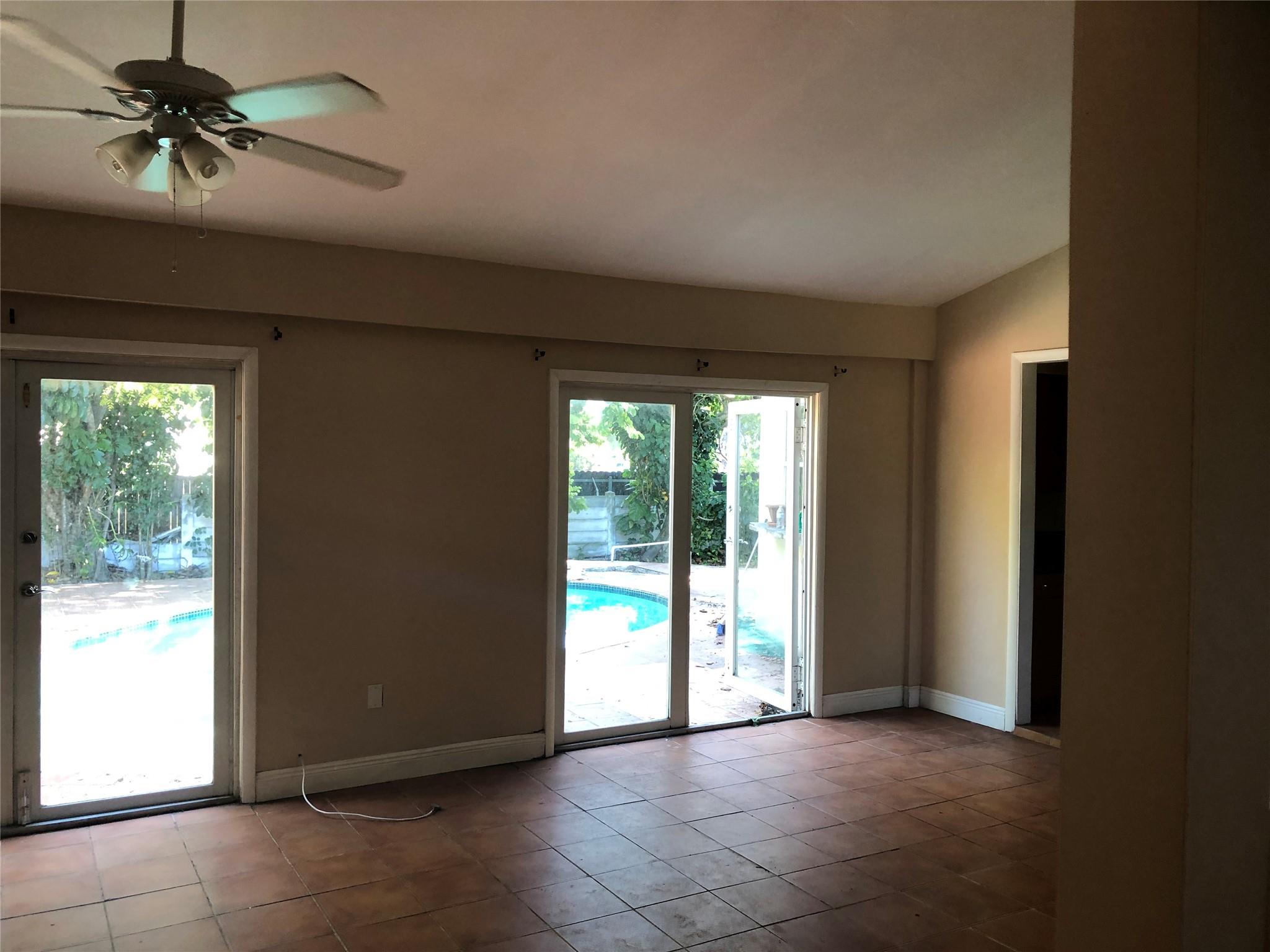 Palmetto Country Club Est - Residential