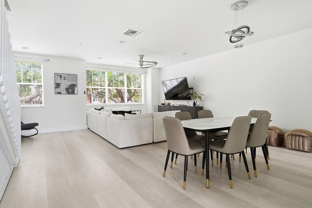 Photo of 750 Millbrae Court #4, West Palm Beach, FL 33401 (MLS # F10548625)