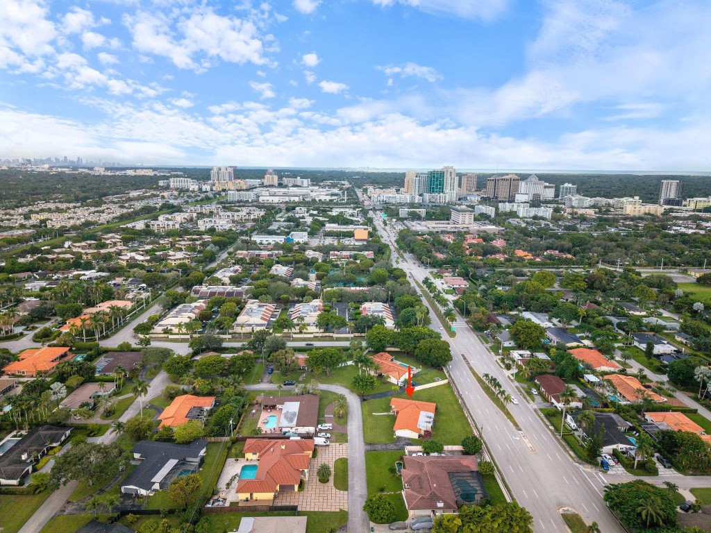 KENDALL POINT - Residential