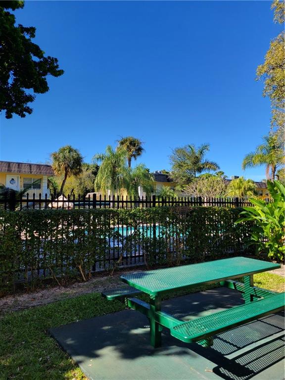 Village Park at Oakland - Residential