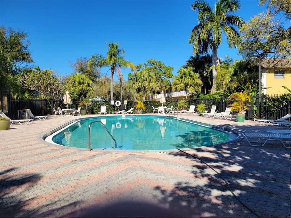 Village Park at Oakland - Residential