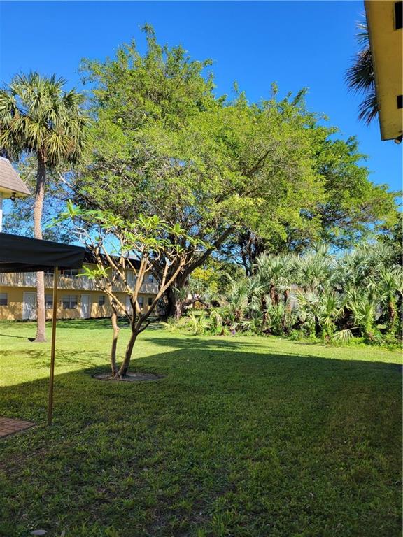 Village Park at Oakland - Residential