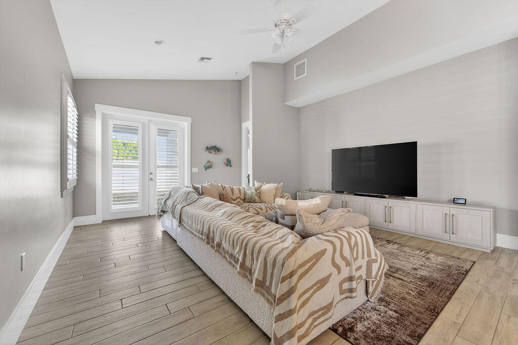 BROADWAY SECTION OF ST LUCIE ESTATES SUBDIVISION - Residential