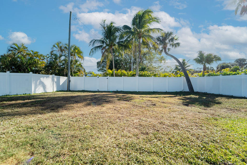 BROADWAY SECTION OF ST LUCIE ESTATES SUBDIVISION - Residential