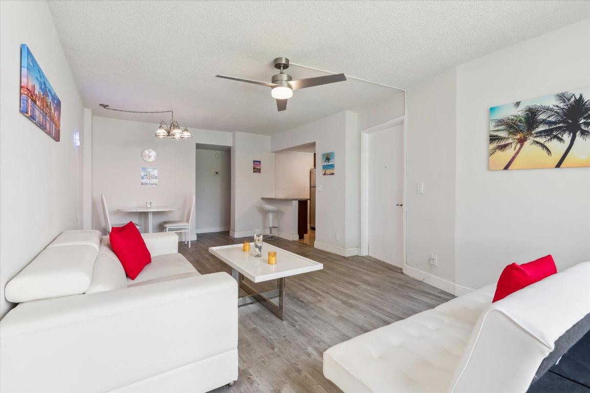 1040 SE 4th Avenue 129