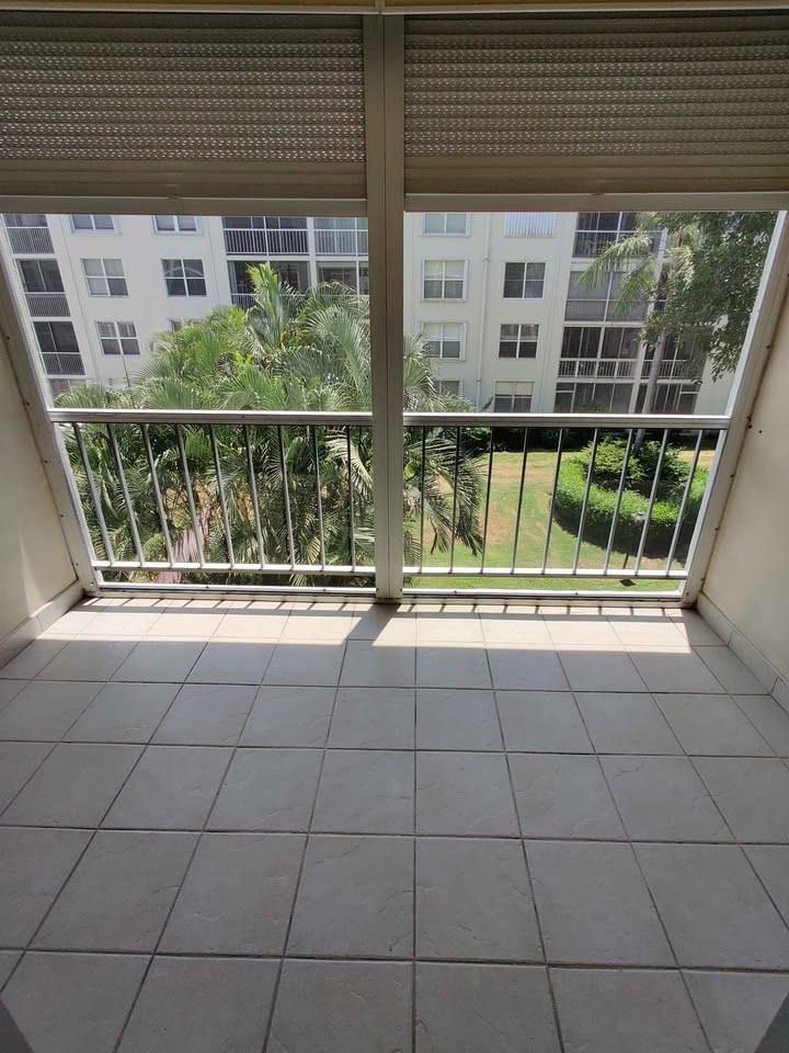 SEAGATE OF GULFSTREA - Residential Lease