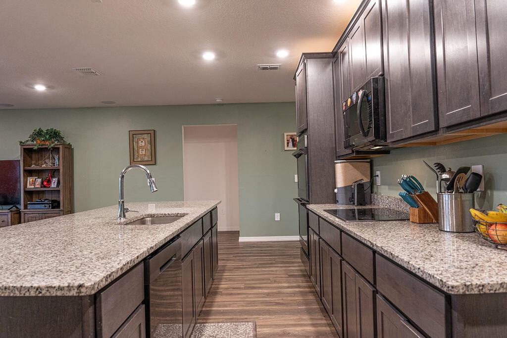 PORT ST LUCIE SECTION 9 - Residential