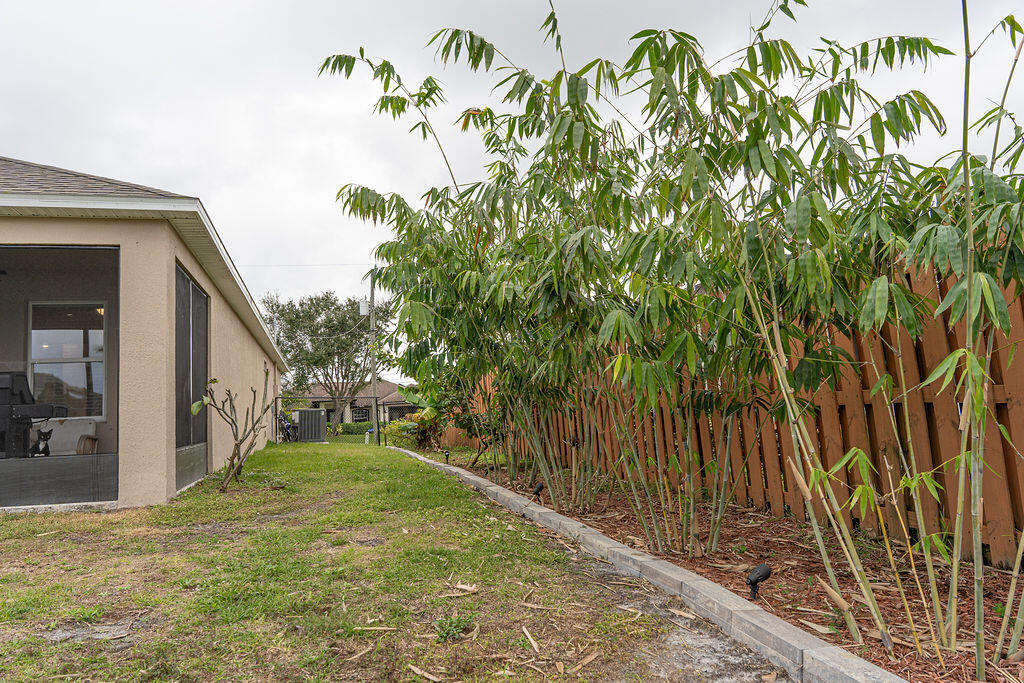 PORT ST LUCIE SECTION 9 - Residential
