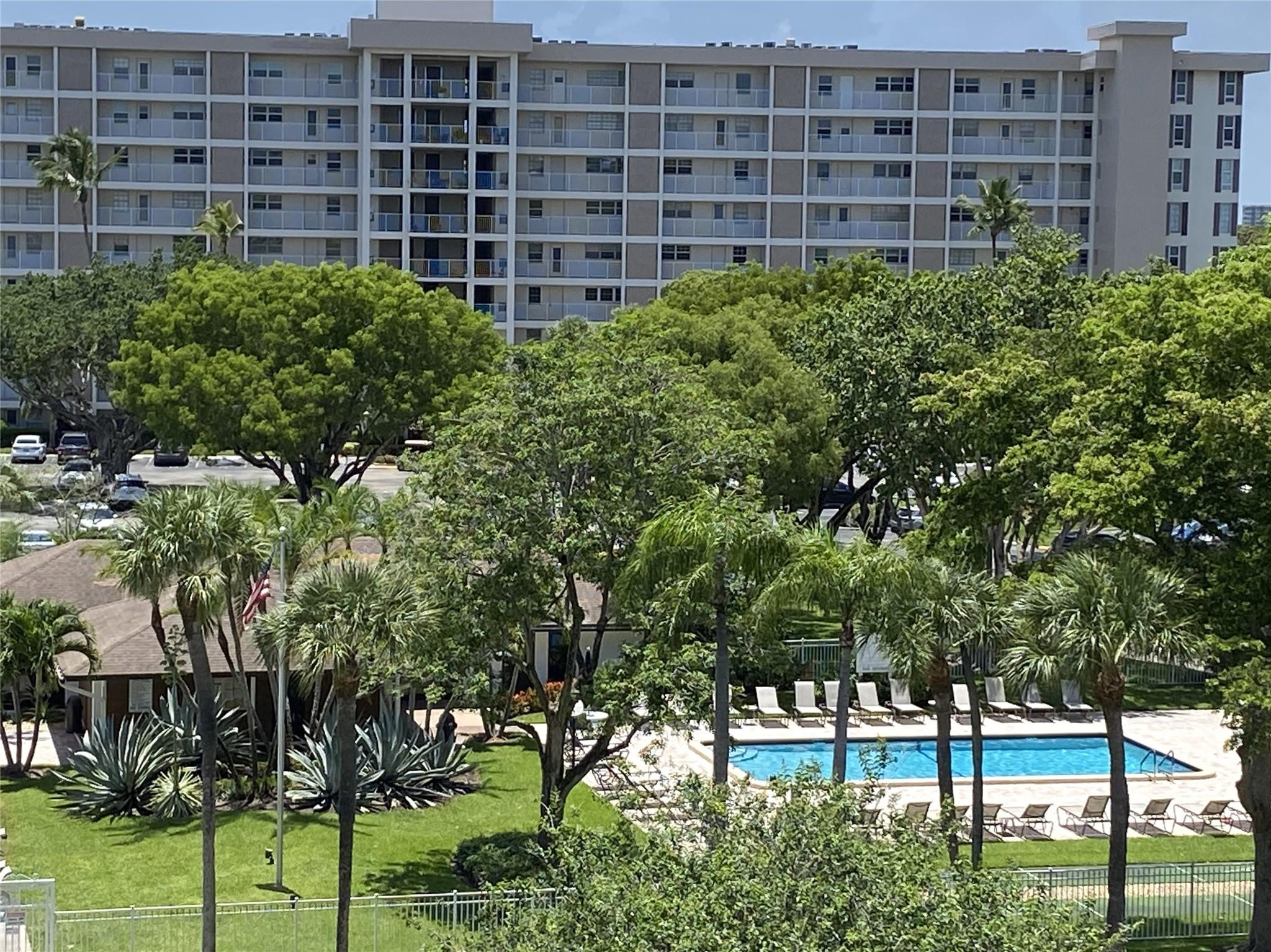 No 23 Palm-Aire Country C - Residential Lease