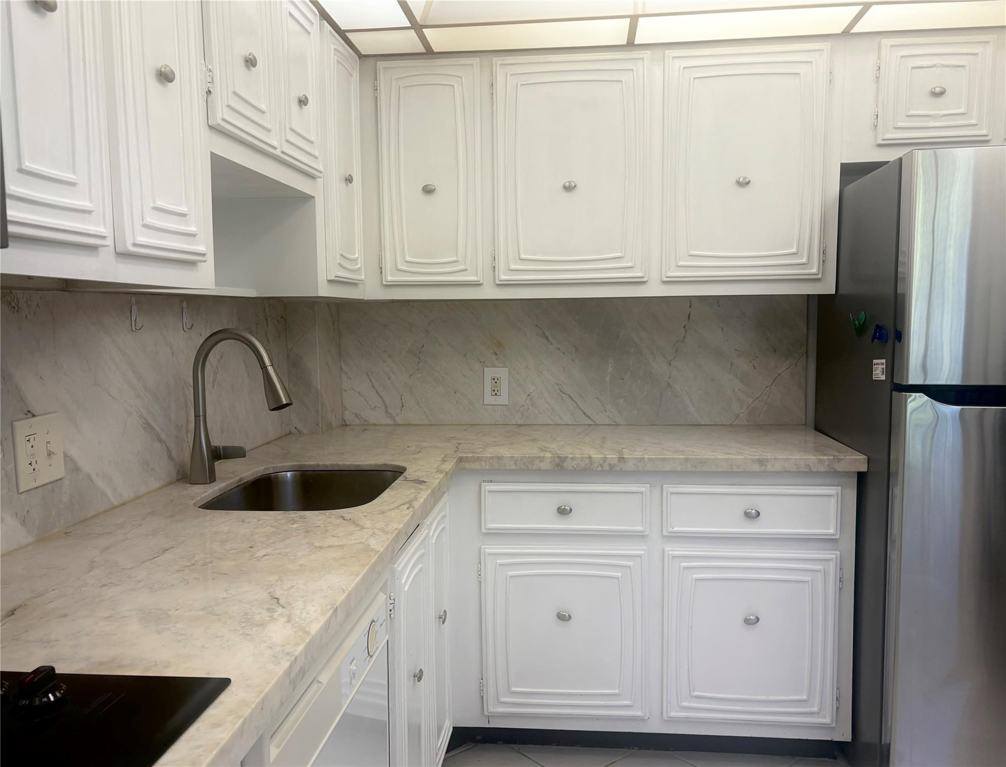 No 23 Palm-Aire Country C - Residential Lease