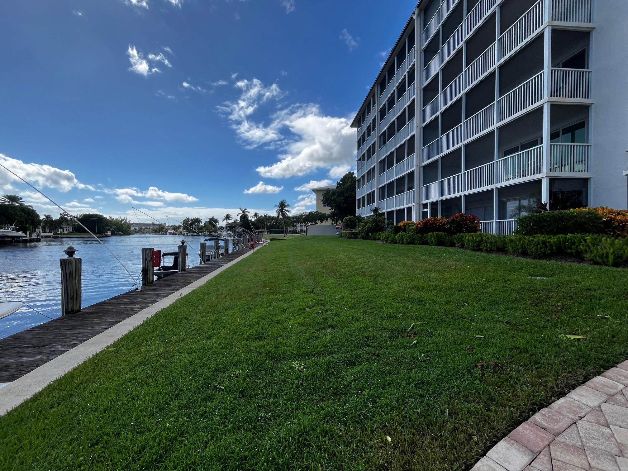 River House Towers - Residential