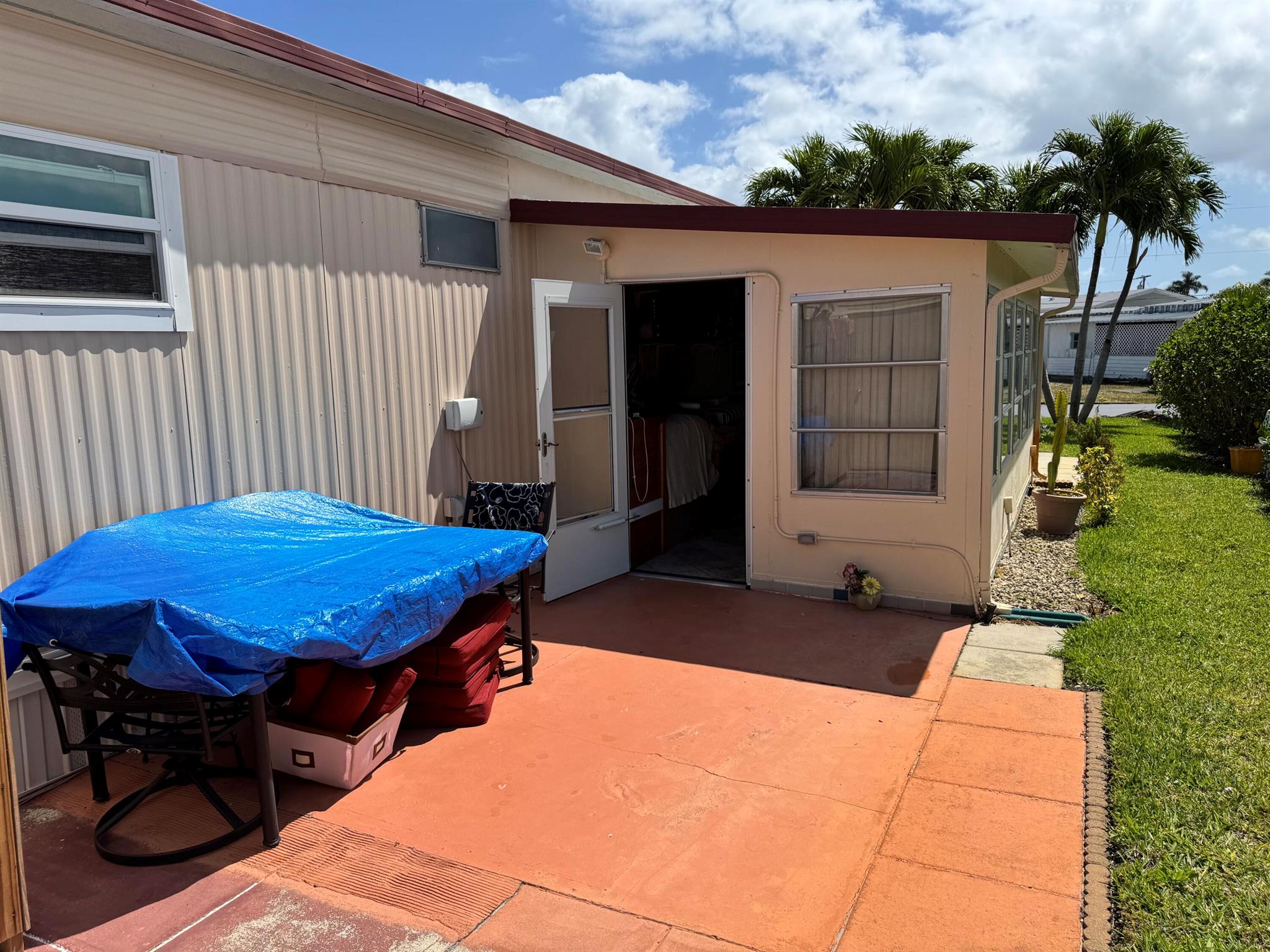 WOODBRIDGE MOBILE VI - Residential