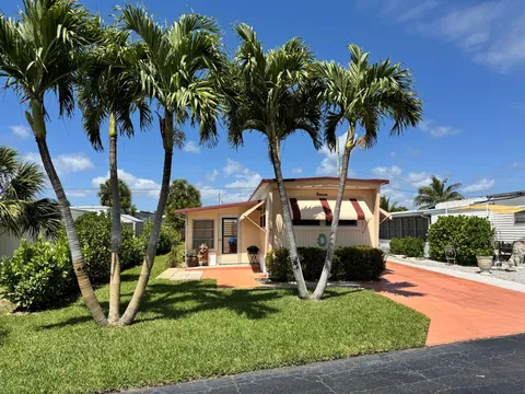 11055 SE Federal Highway Unit 57, Hobe Sound, FL MLS: R11084782