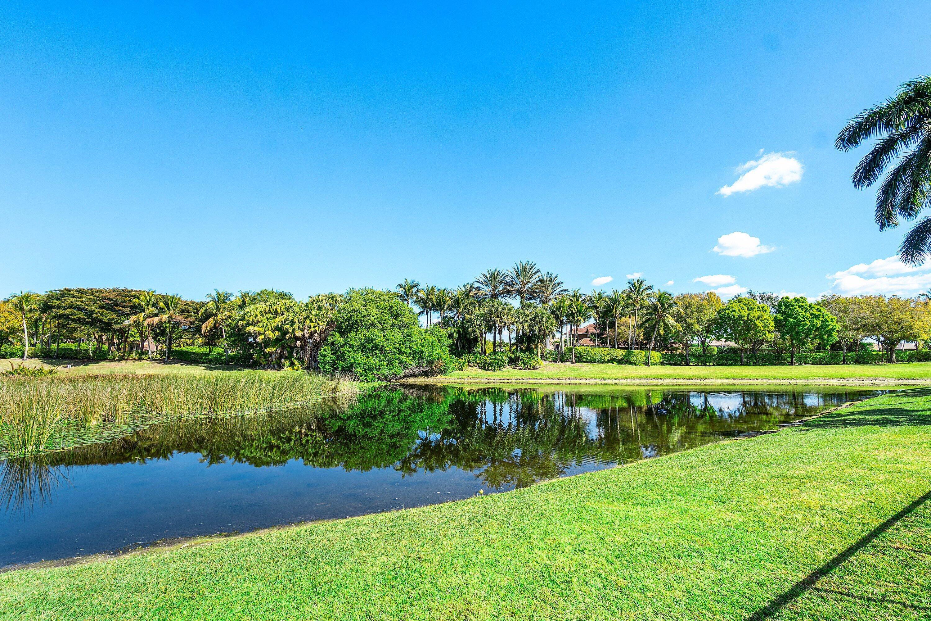 VERSAILLES - Residential