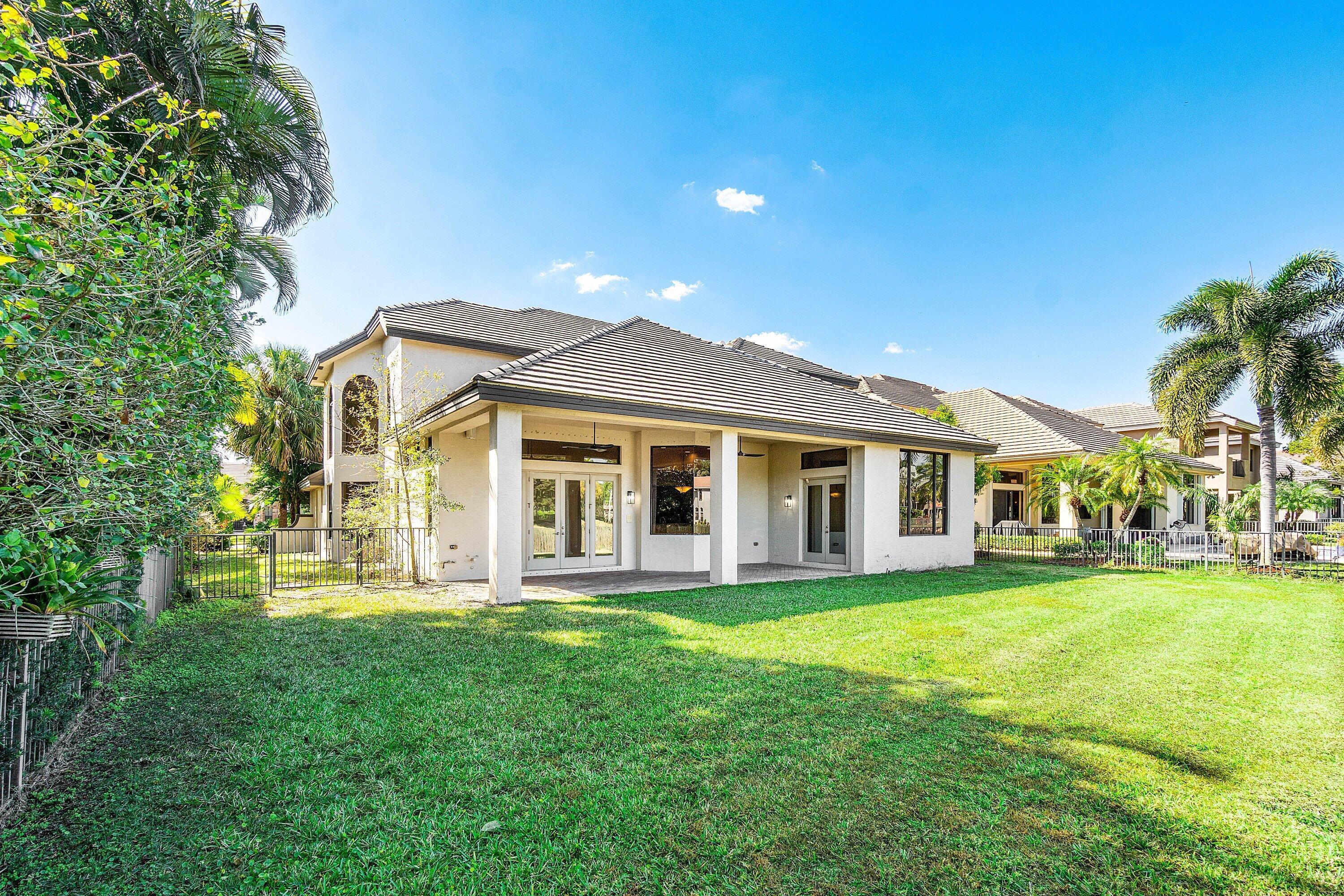 VERSAILLES - Residential