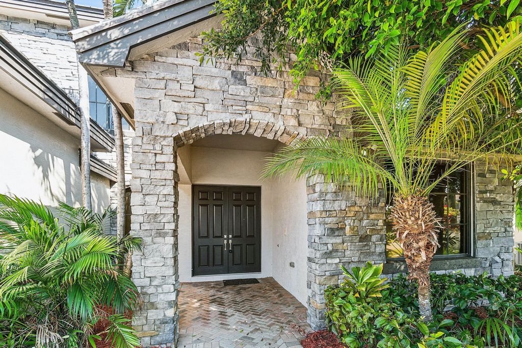 Photo of 10509 Vignon Court, Wellington, FL 33449 (MLS # B26011272)