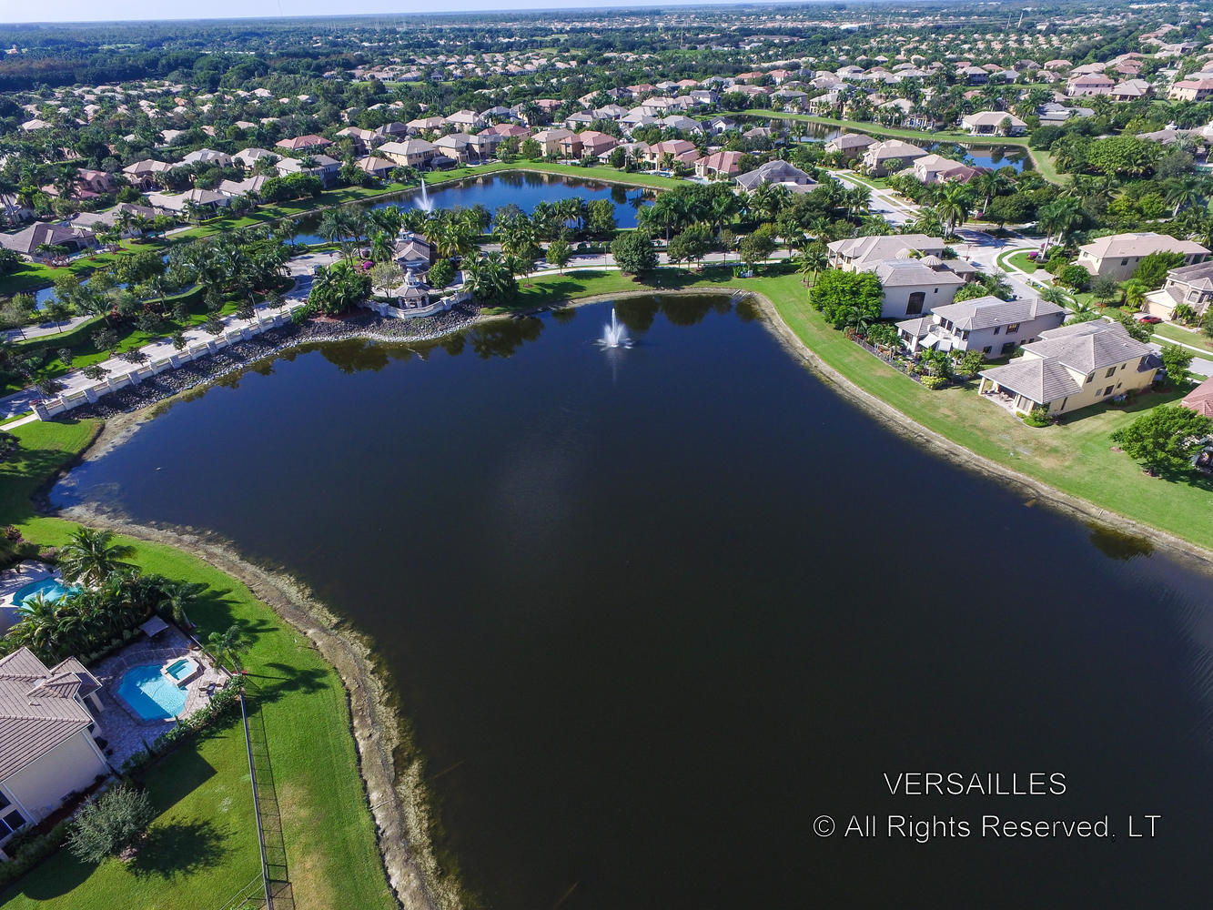 VERSAILLES - Residential