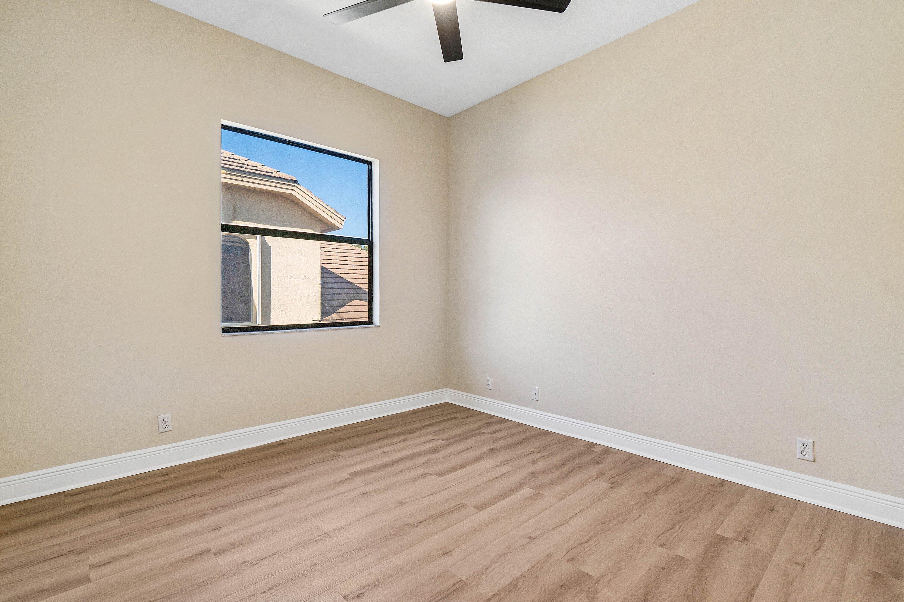 VERSAILLES - Residential