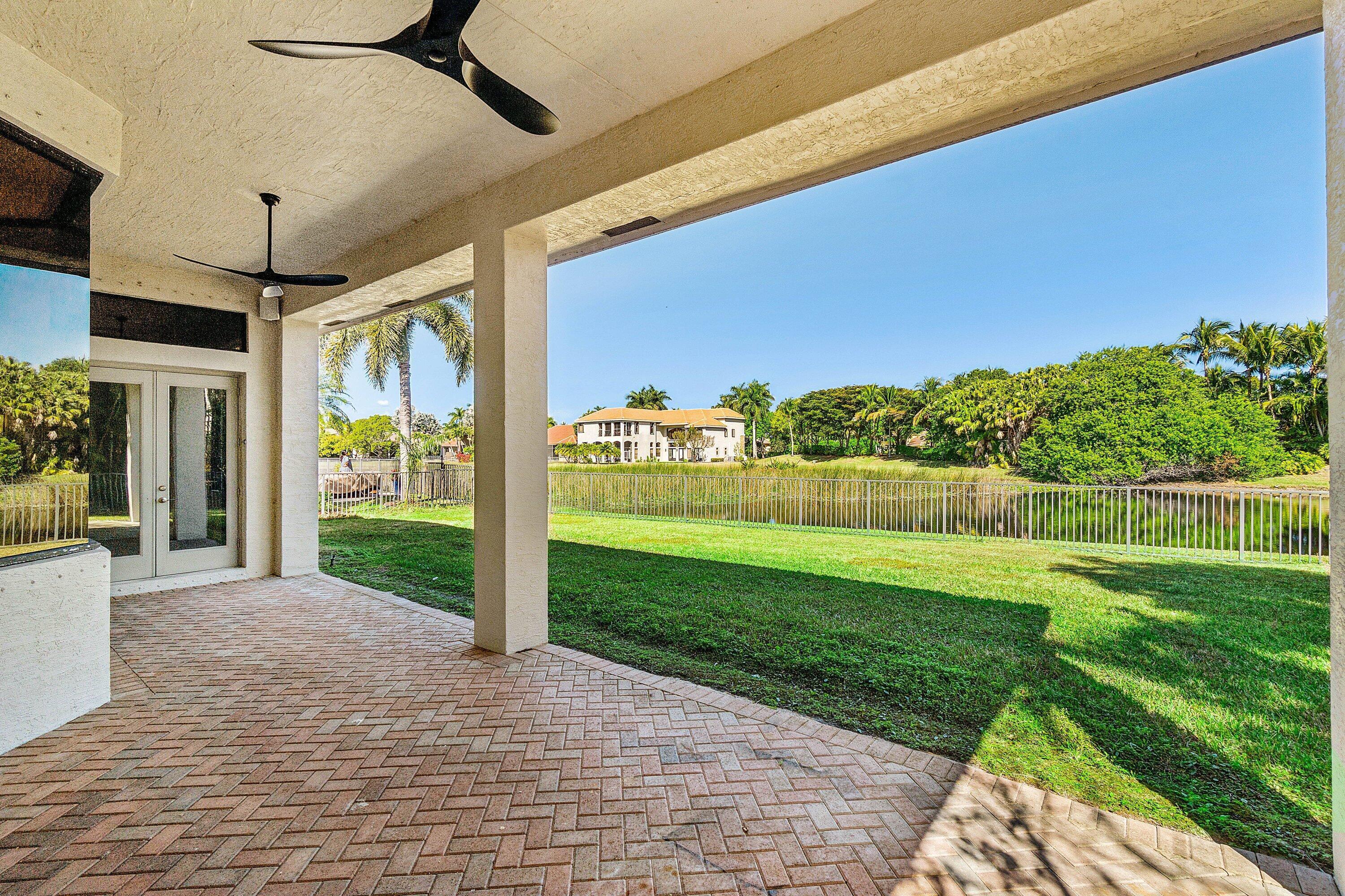 VERSAILLES - Residential