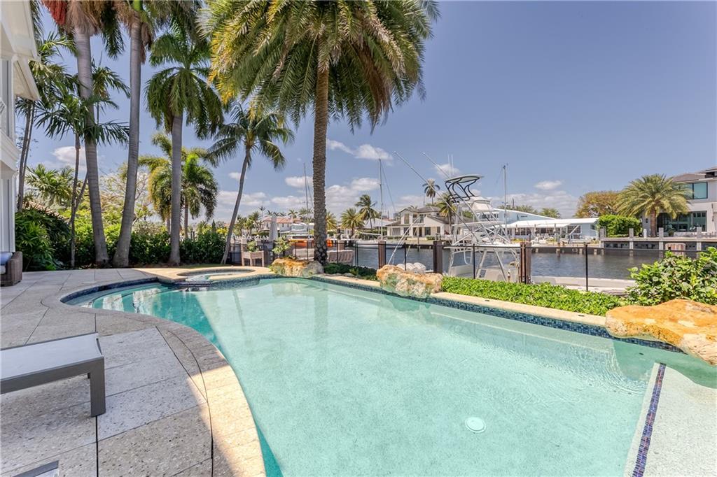 Lauderdale Harbors Sec A - Residential