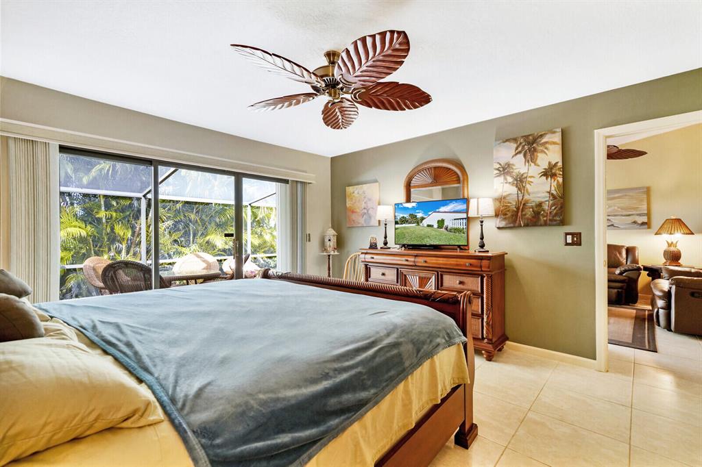 SEA PALMS - Residential