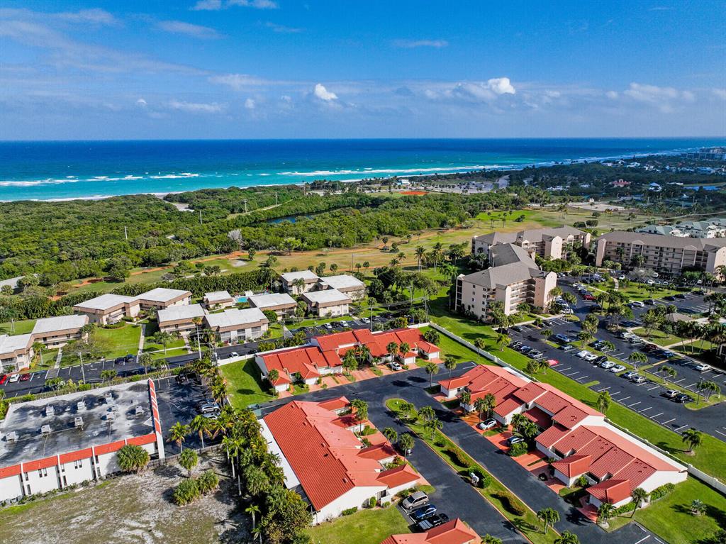 SEA PALMS - Residential