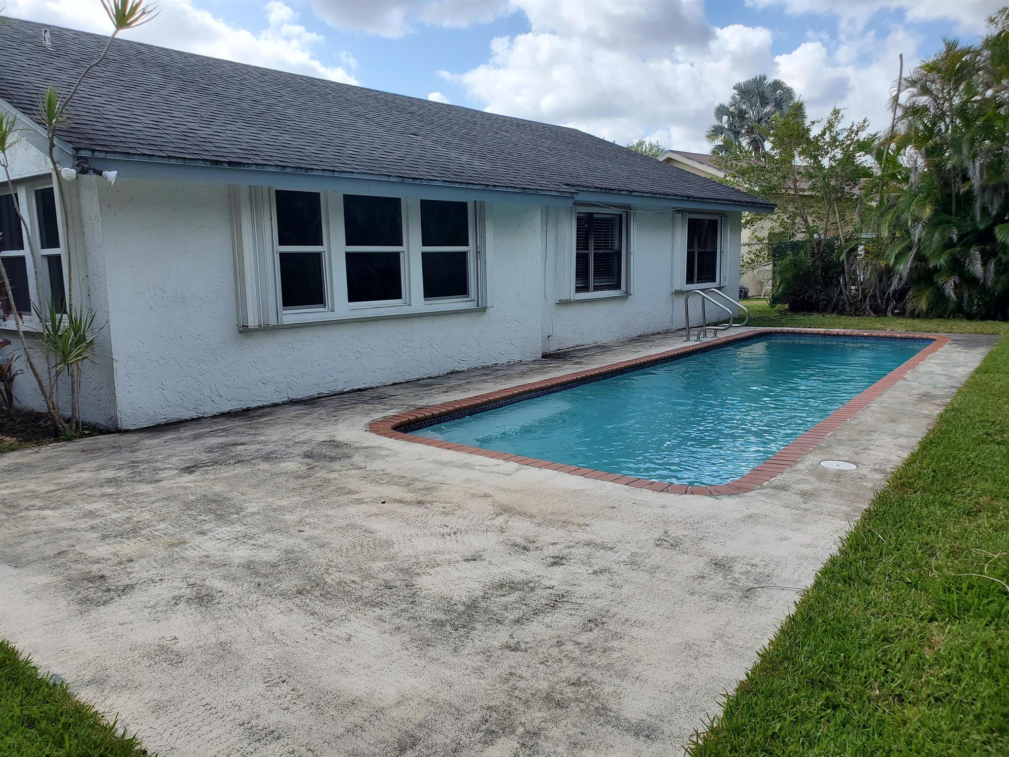 9144 Bedford Drive