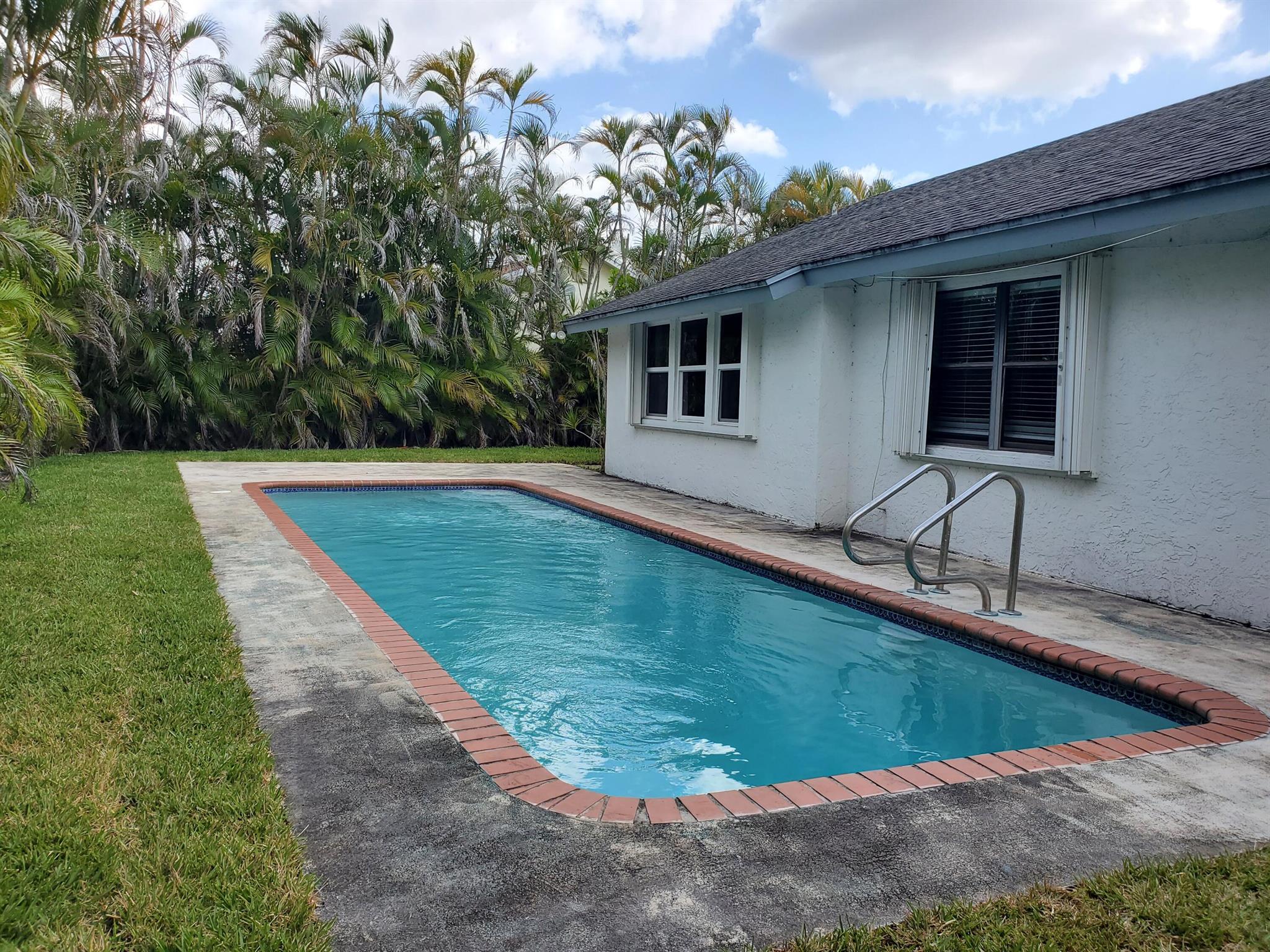 9144 Bedford Drive