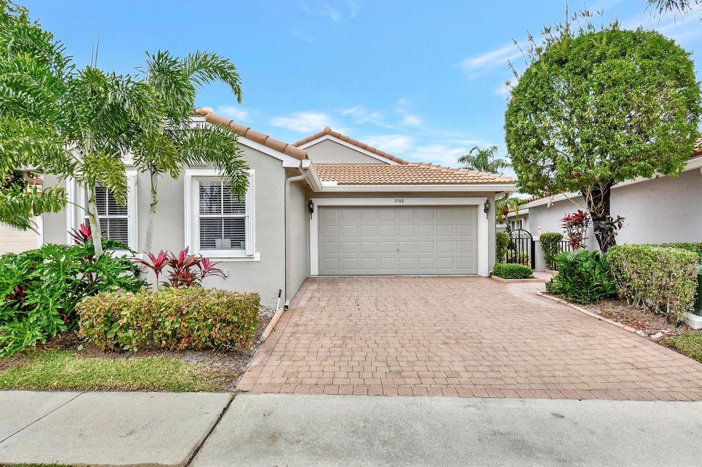 Photo of 11568 Lawton Road, Boynton Beach, FL 33437 (MLS # R10947292)