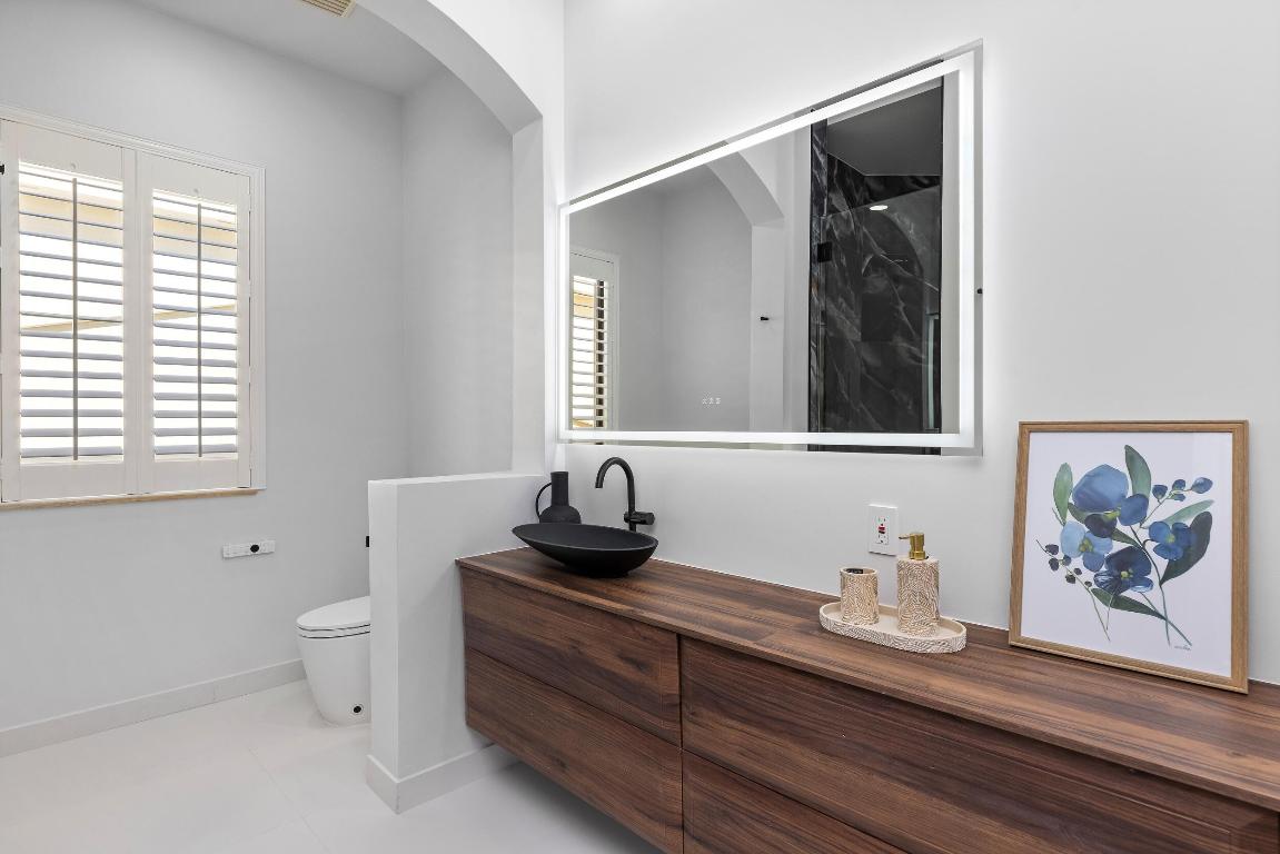 The Oaks - Residential