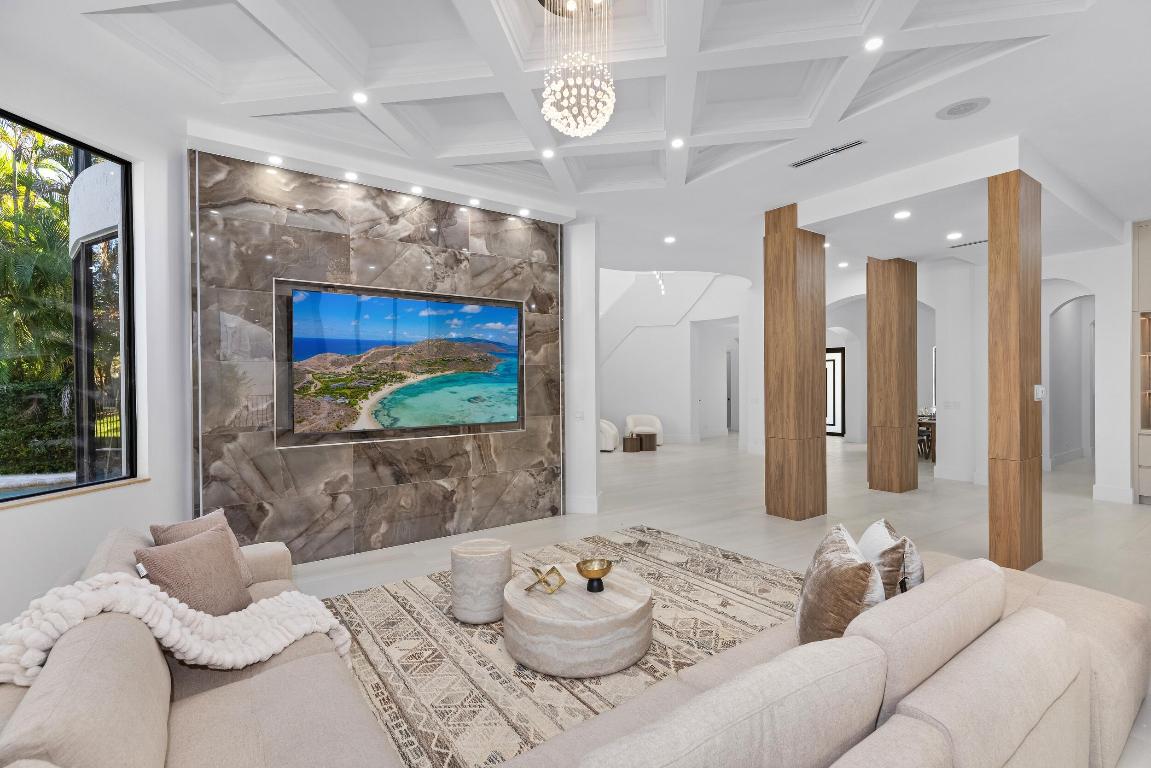 View photos, virtual tours, details... 17606 Circle Pond Court