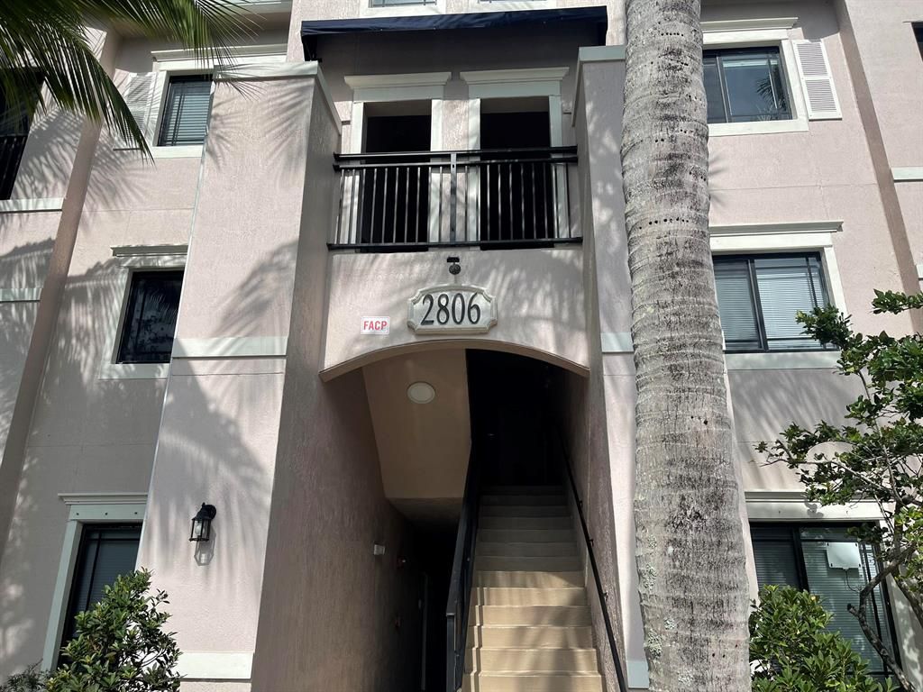 Photo of 2806 Veronia Drive #103, Palm Beach Gardens, FL 33410 (MLS # R10816491)