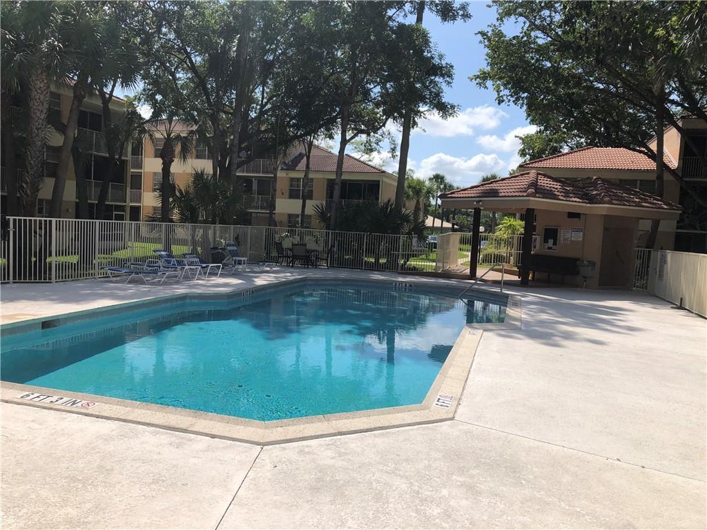 Coral Springs Estates - Residential