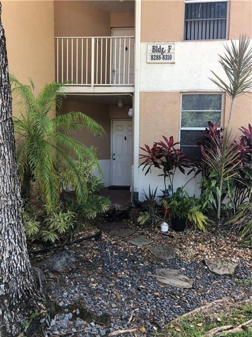 Beautiful first floor corner unit. Large swimming pool just steps from the patio door. Washer and dryer in the unit.Newer A/C unit, blows very cold. This unit shows very well.