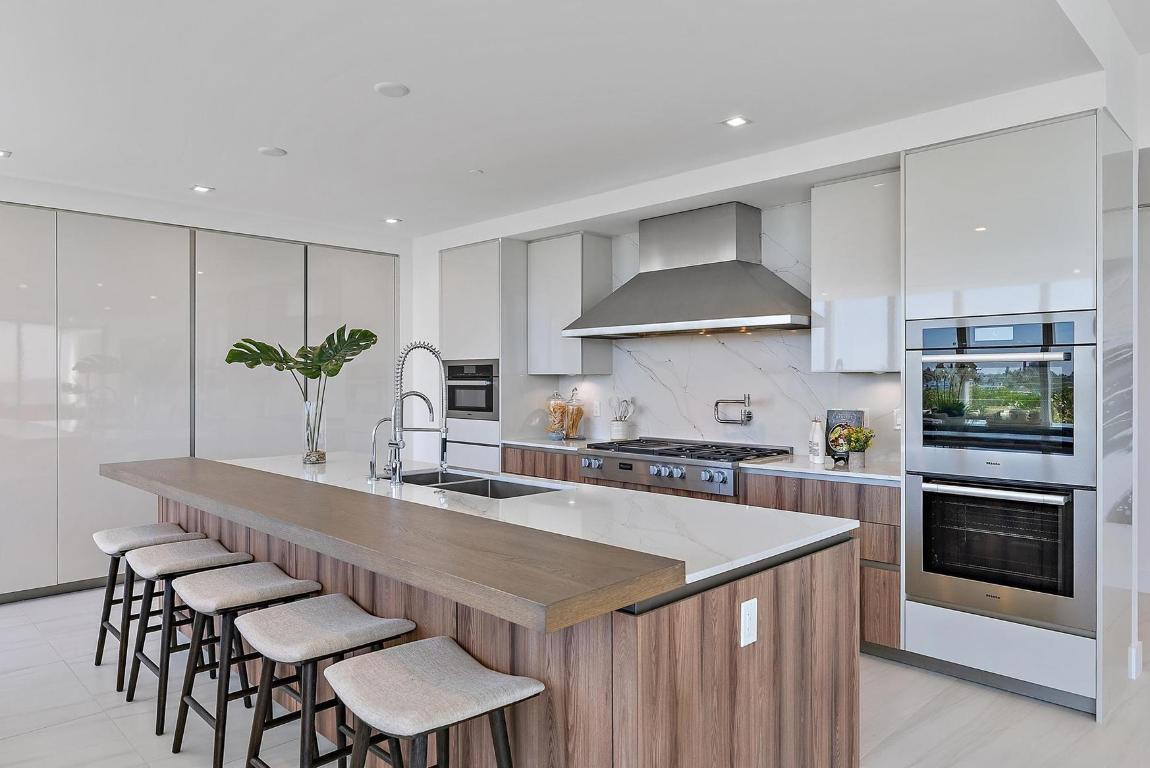 SEAGLASS CONDO - Residential