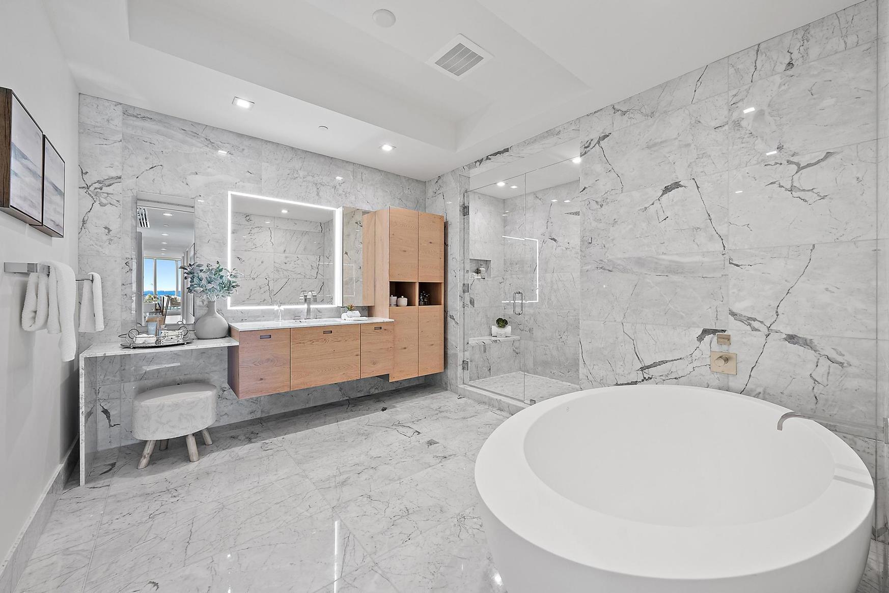 SEAGLASS CONDO - Residential