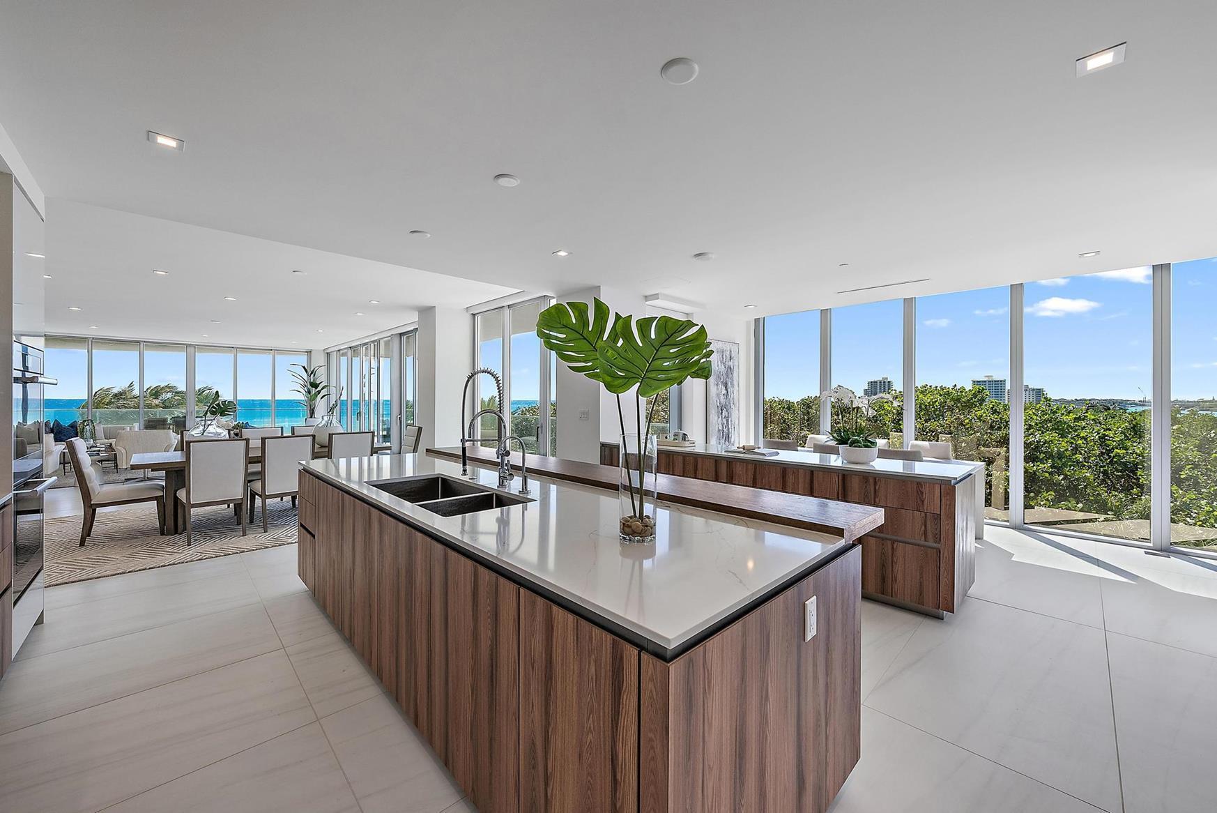 SEAGLASS CONDO - Residential