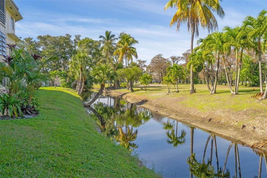 FAIRFAX HALL - Residential